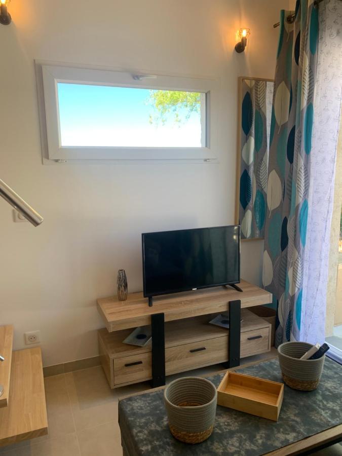 Ferienwohnung Mas Gabelys Superbe Vue Sainte Victoire Jardin Terrasse Et Piscine Trets Exterior foto